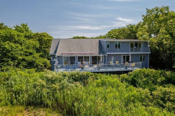 Falmouth, MA 02556,160 Alder Lane