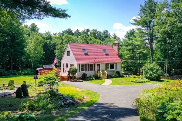 23 Pelham Hill Road, Shutesbury, MA 01072