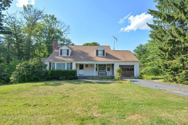 113 Uxbridge Road, Mendon, MA 01756