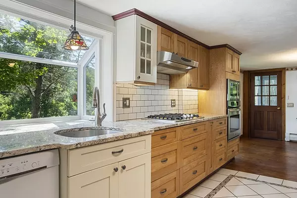 Pepperell, MA 01463,33 Brookline St