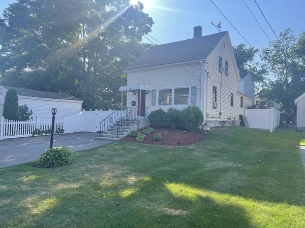 6 Leonard St, Milford, MA 01757