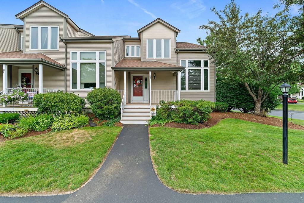 85 Willow Pond Dr #85, Rockland, MA 02370