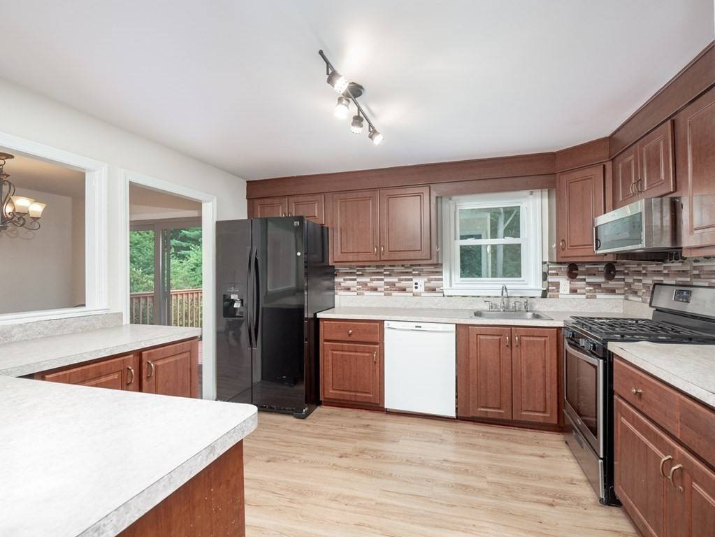 Billerica, MA 01821,21 Winsor Rd