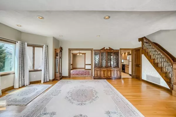 Winthrop, MA 02152,77 Bowdoin St