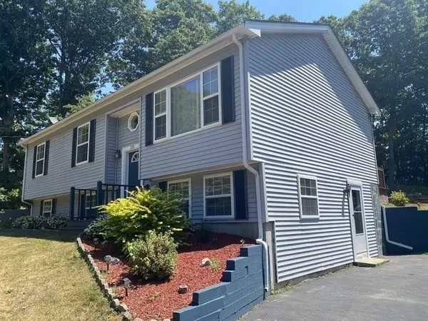 Swansea, MA 02777,353 Reed Rd