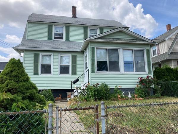 939 Broadway, East Providence, RI 02914