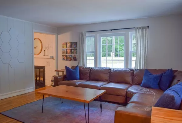 Topsfield, MA 01983,148 Haverhill Rd