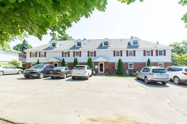 29-33 Beacon Street, Lowell, MA 01850