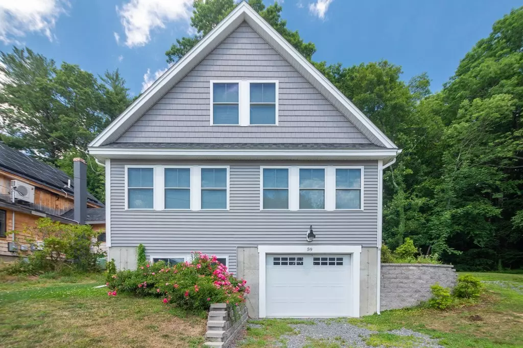 Amesbury, MA 01913,59 Lake Attitash Rd