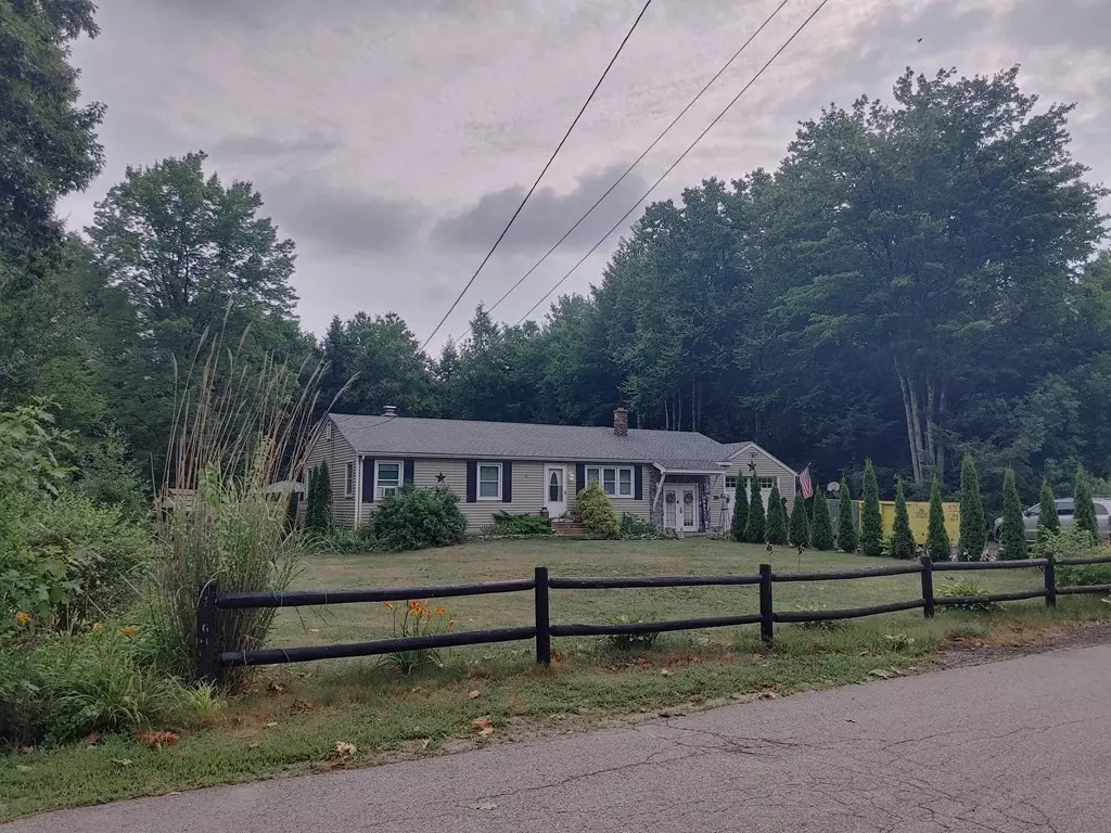 Orange, MA 01364,142 Mattawa Cir