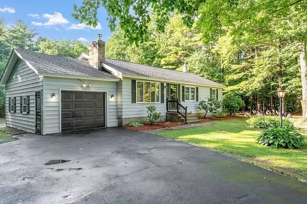 Ashburnham, MA 01430,33 Holt Rd