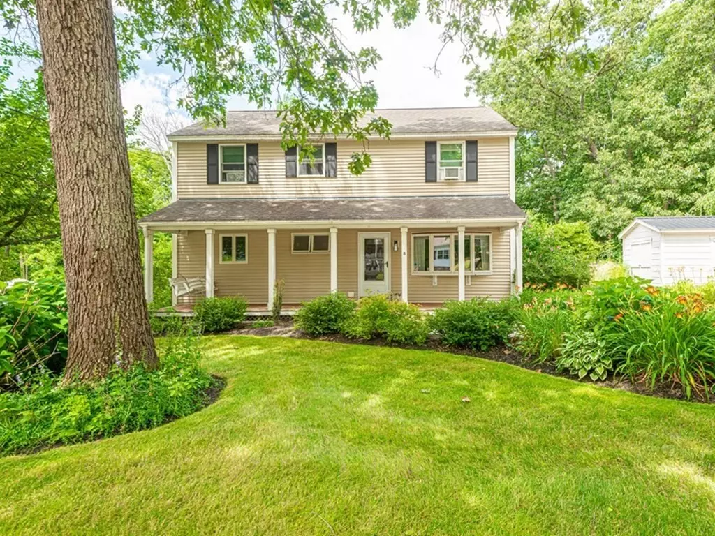 Georgetown, MA 01833,5 Juniper Ln