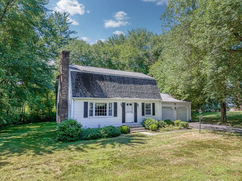 20 Pilgrim Rd, East Longmeadow, MA 01028