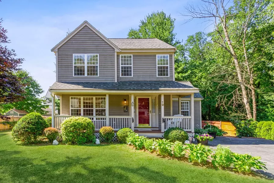 19 Blueberry Lane, Hudson, MA 01749