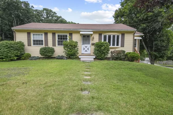 84 Pinedale Street, Southbridge, MA 01550