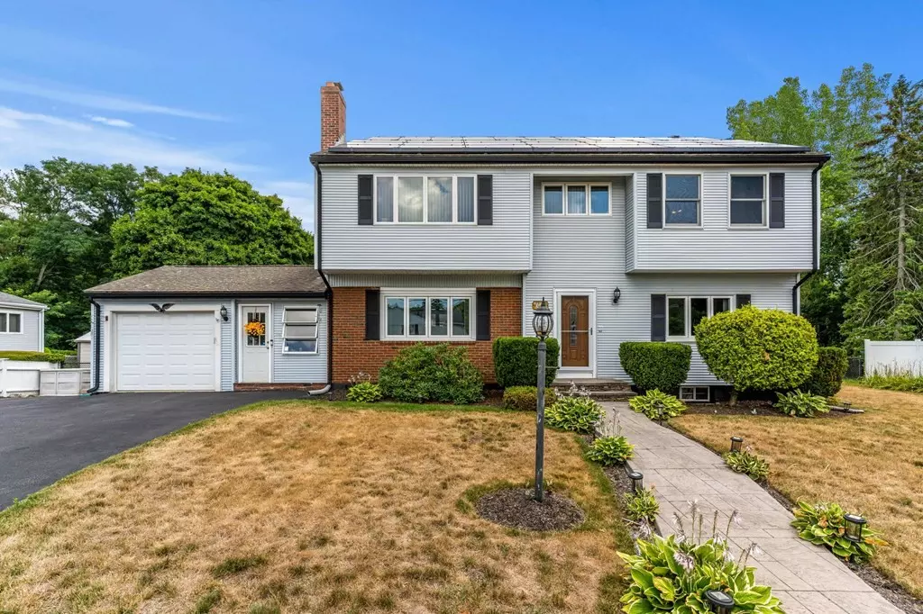 Saugus, MA 01906,78 Walnut Street
