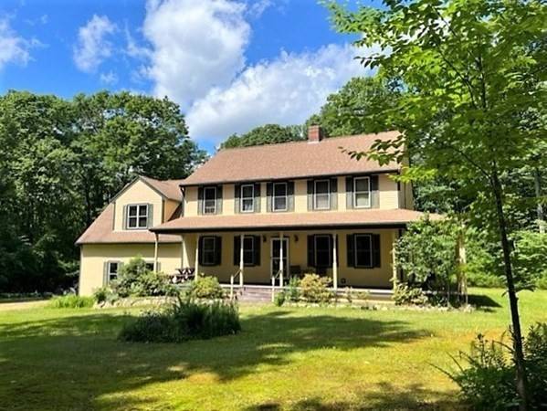 823 Spencer Road, Oakham, MA 01068