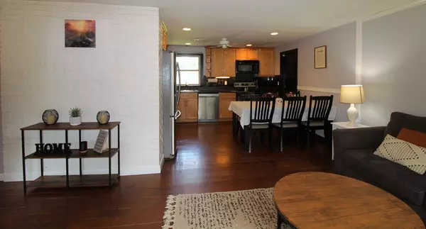 Raynham, MA 02767,96 Temi Rd