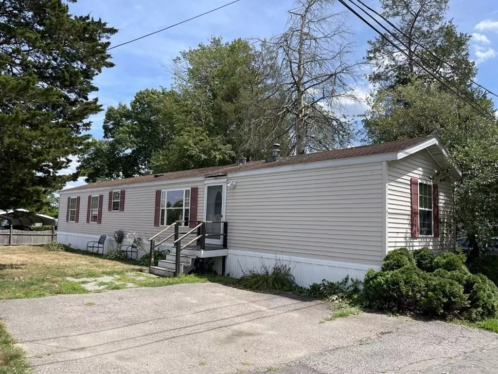 Norton, MA 02766,157 Mansfield Avenue #29