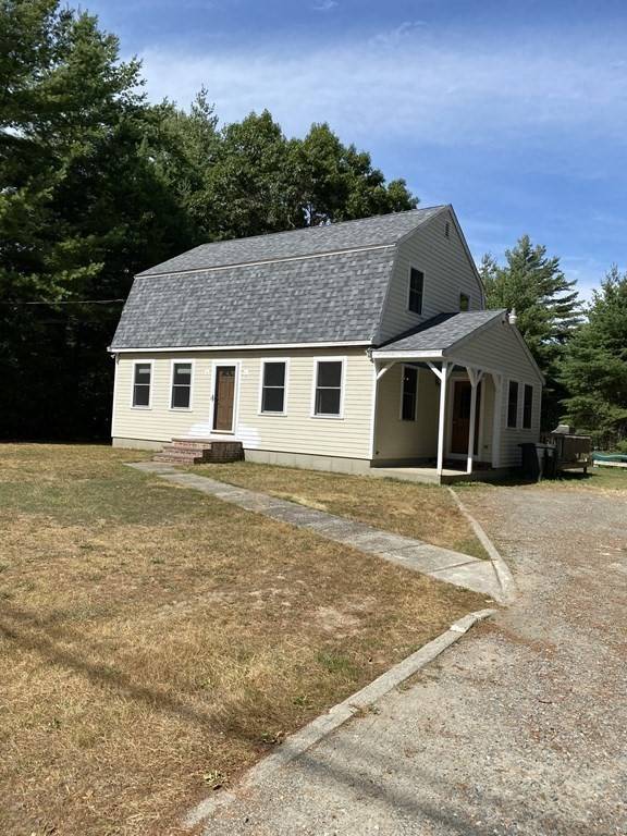 127 Bullock Rd, Freetown, MA 02717