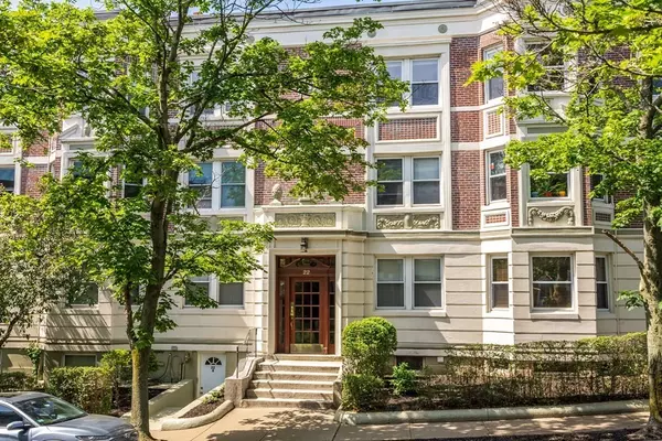 22 James Street #3, Brookline, MA 02446