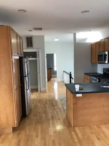 29-31 Covington St #3, Boston, MA 02127