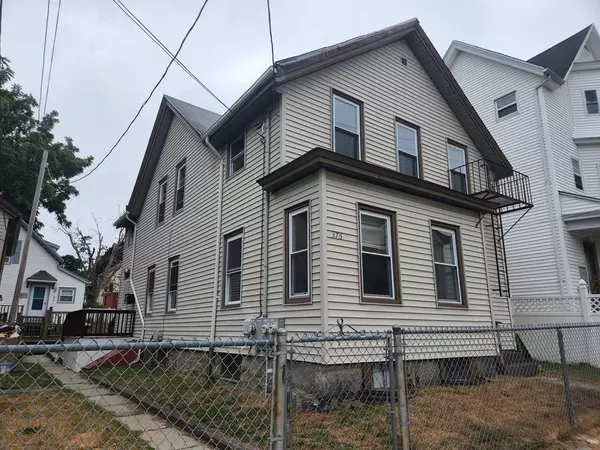 376 Linden St, Fall River, MA 02720