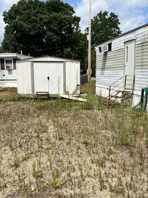 Taunton, MA 02780,1 Lisa Drive