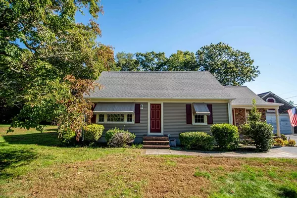 108 Slocum Road, Dartmouth, MA 02747