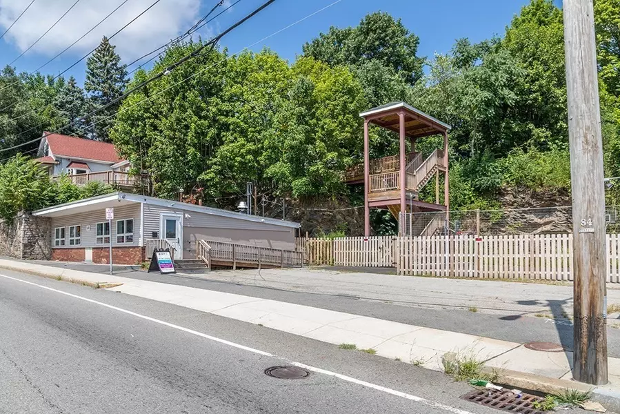 610 Lincoln Street, Worcester, MA 01605