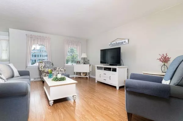 Hanson, MA 02341,38 High Street #15