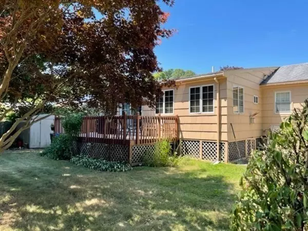 Lynn, MA 01904,142 Spring View Dr