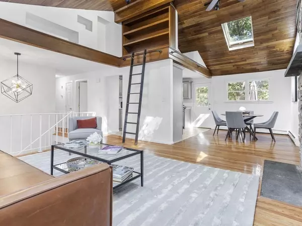 Medford, MA 02155,33 Everlyn Ave