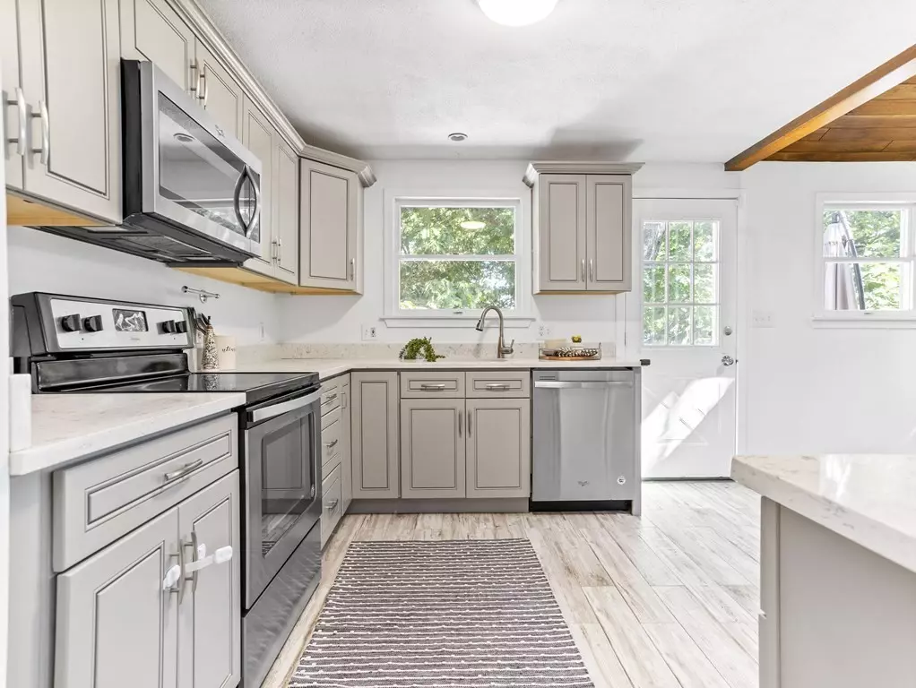 Medford, MA 02155,33 Everlyn Ave