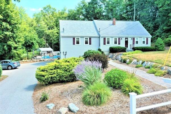 27 Summit Street, Middleboro, MA 02346