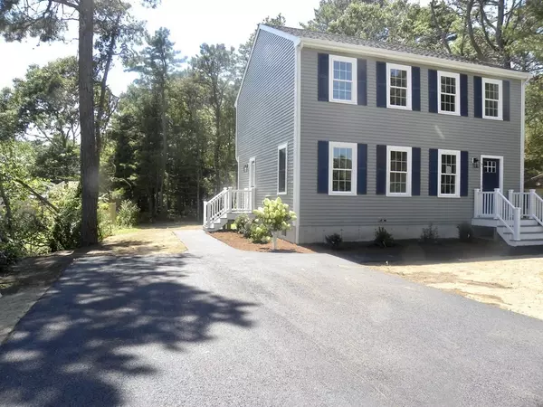 Wareham, MA 02538,7 Dove Ave