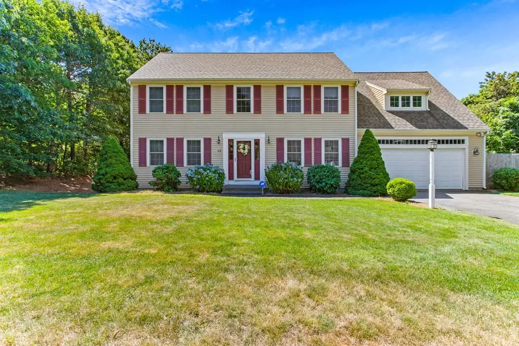 Falmouth, MA 02536,63 Bonito