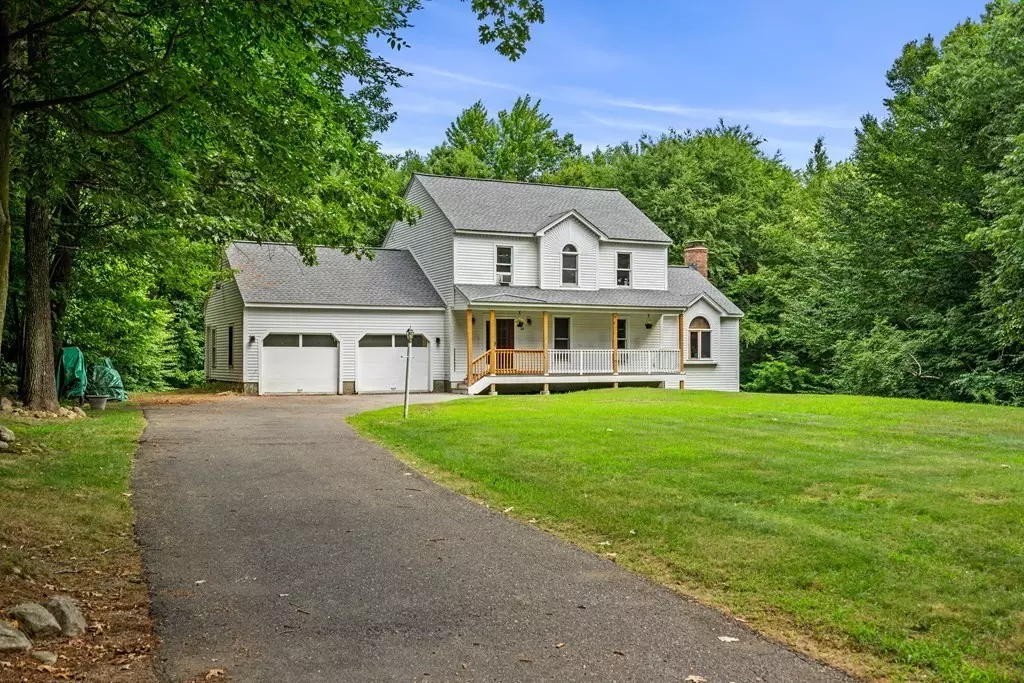 Townsend, MA 01474,30 Laurelwoods Dr