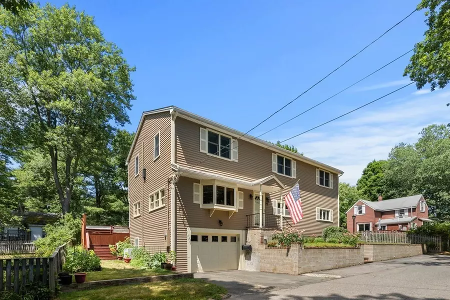 29 Baker, Hamilton, MA 01982