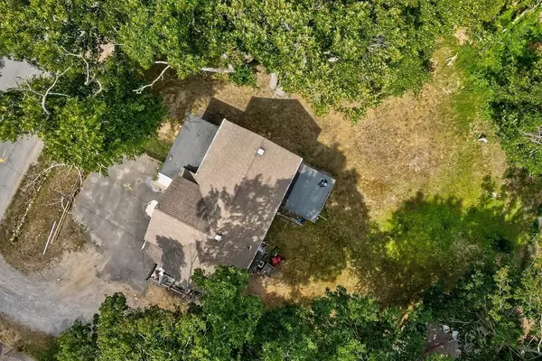 Attleboro, MA 02703,34 Snell St