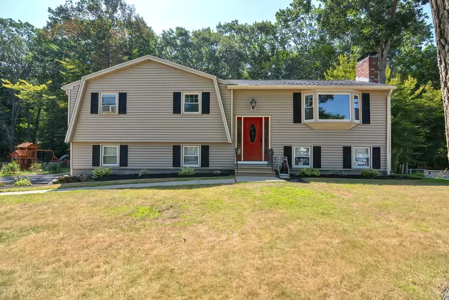 10 Birchwood Dr., Leicester, MA 01524