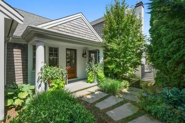 Chatham, MA 02633,87 Aunt Nabbys Ln