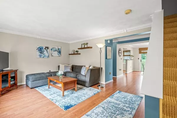 Saugus, MA 01906,2506 Lewis O Gray Dr #2506
