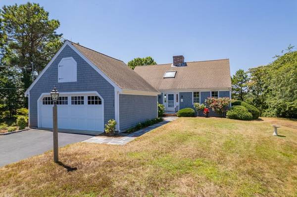 Brewster, MA 02631,208 Sheep Pond Dr