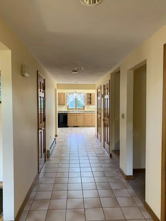 Lynn, MA 01904,10 Mary Ellen Drive