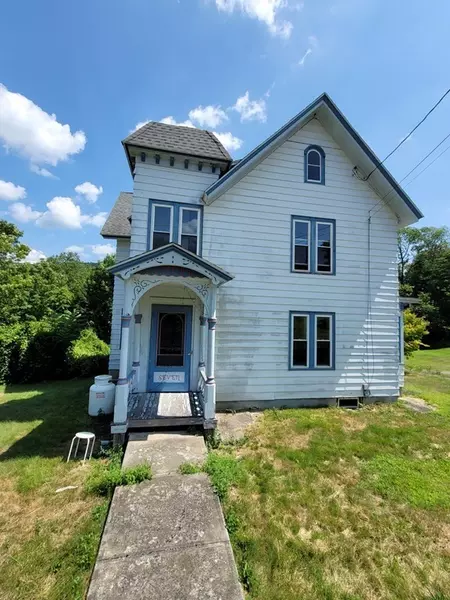 7 William St., Chester, MA 01011