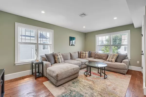 Watertown, MA 02472,22 Quincy Street #2