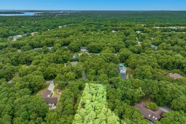 Falmouth, MA 02556,5B Fernwood