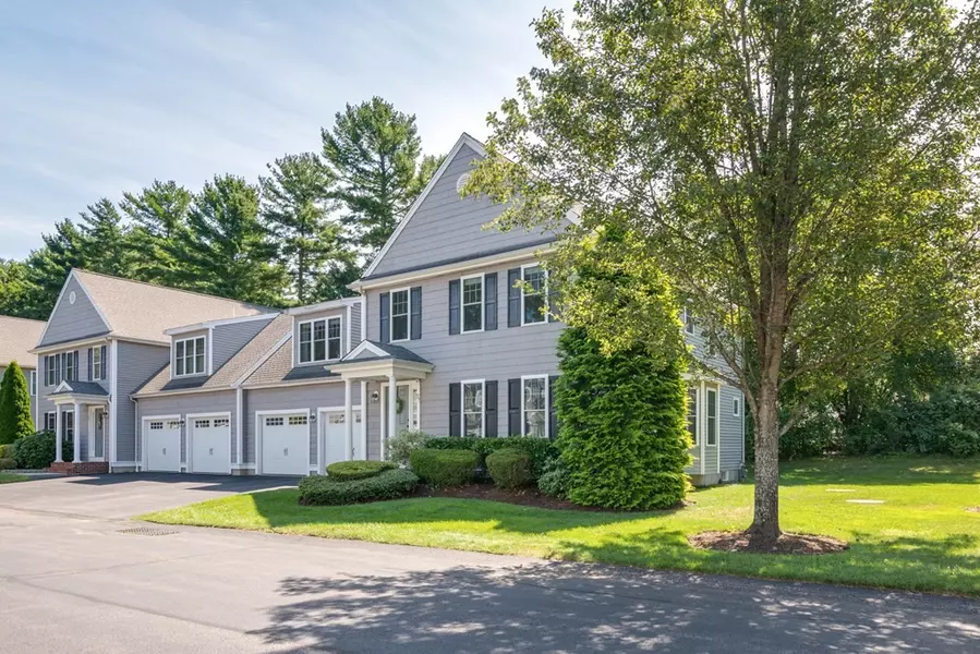 27 Newbury Drive #27, Pembroke, MA 02359