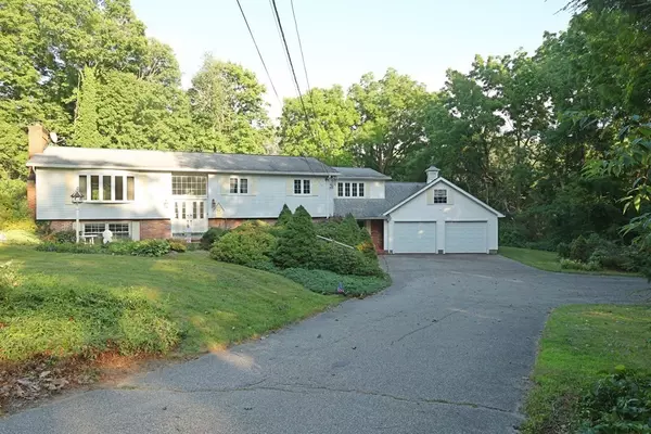 75 Munn Rd, Monson, MA 01057